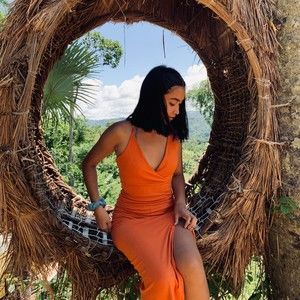 Meet your Posher, Lailani